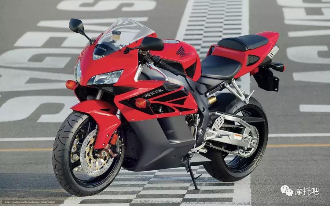 cbr1000rr全新落地,cbr1000rr哪一代车好