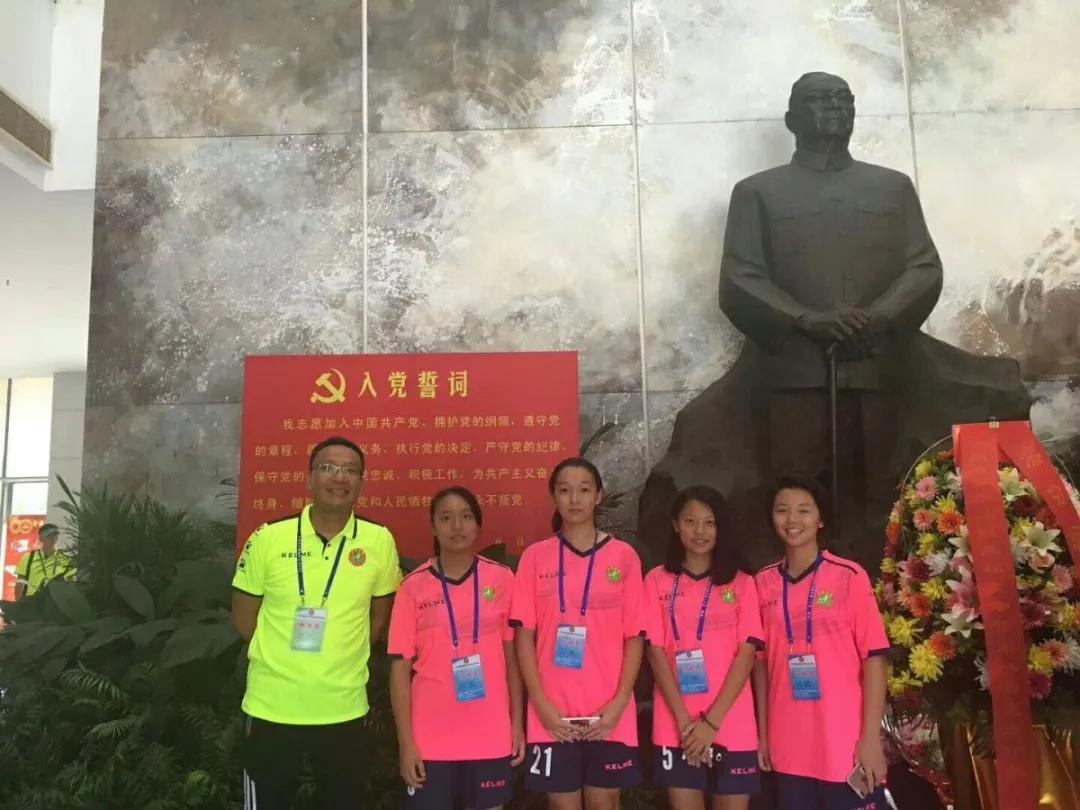 绿茵梦想青训,中国女足校园足球