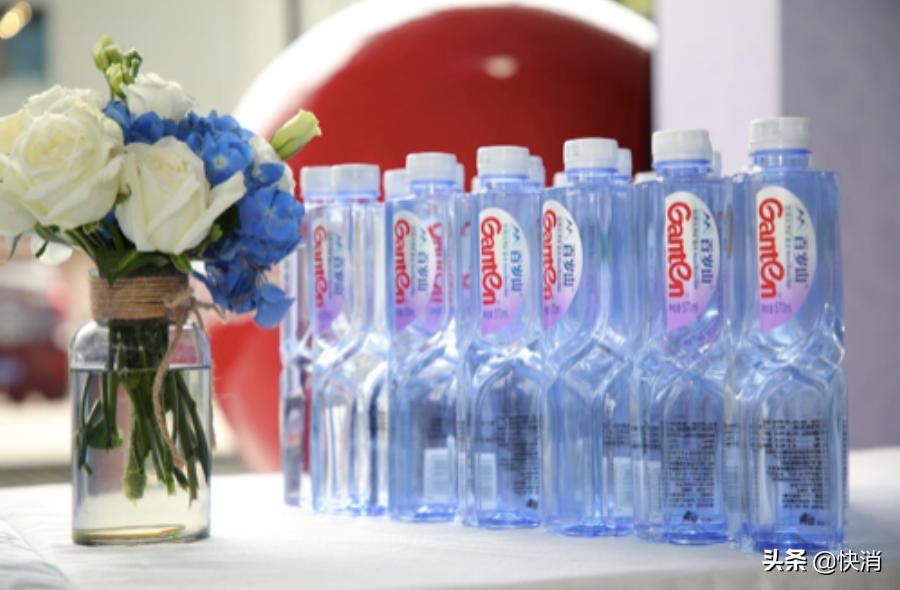 百岁山“大瓶”上市，被大经销制扼住的景田拿什么对抗农夫山泉？