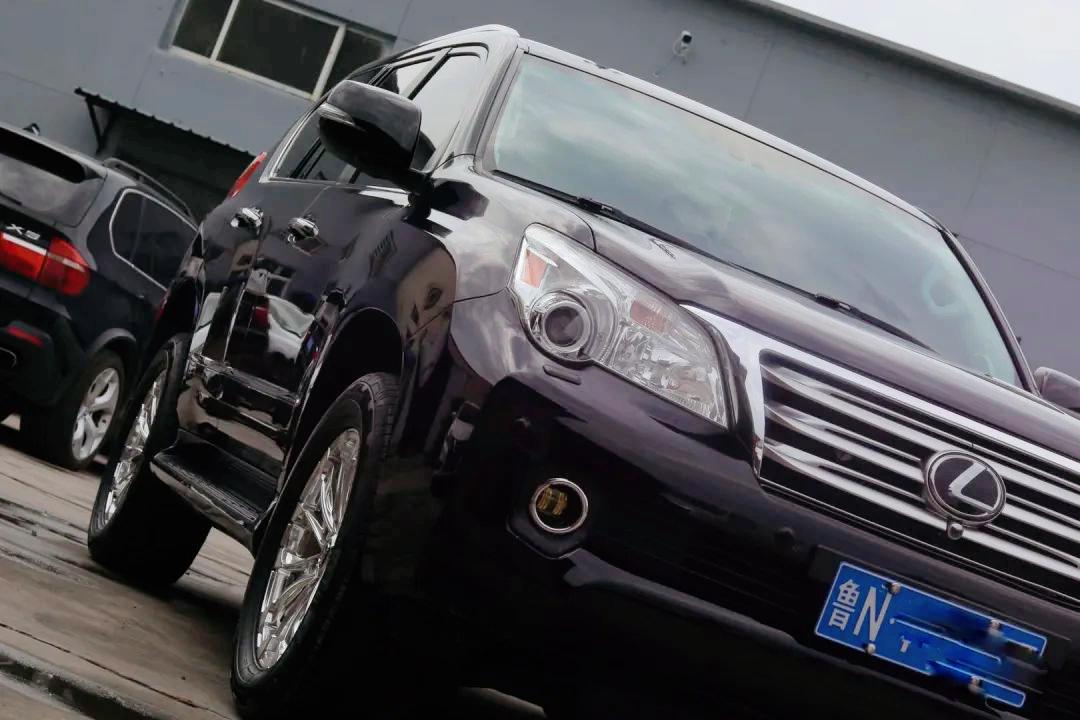 怪兽修车翻新奥迪q7,怪兽修车翻新视频