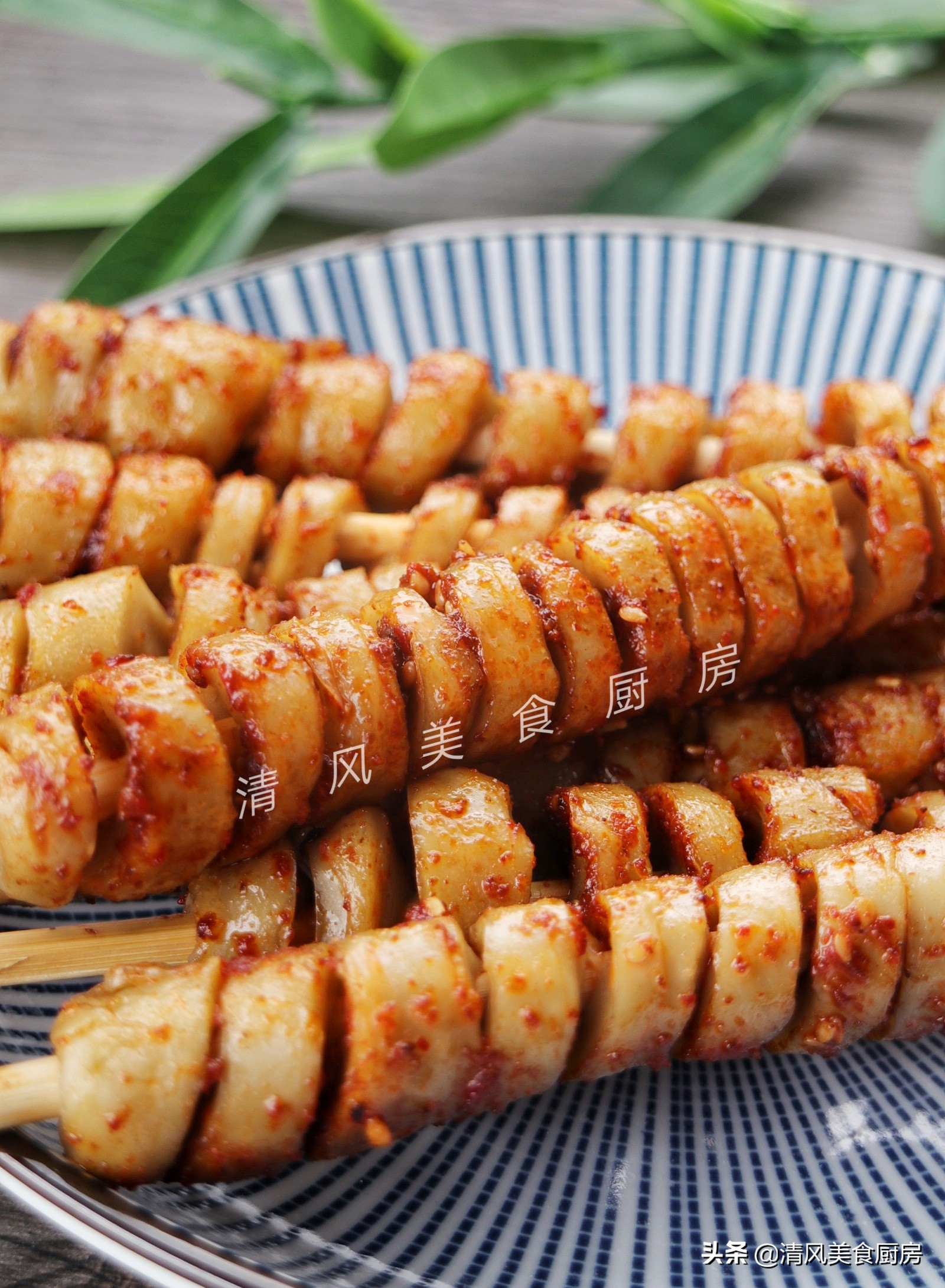 街头火爆的烤面筋教程,夜市面筋怎么烤好吃又简单