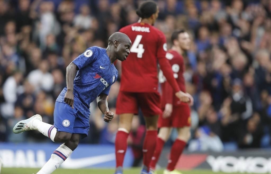 进可独闯龙潭进球，退可断掉敌方单刀，坎特已成全能大师