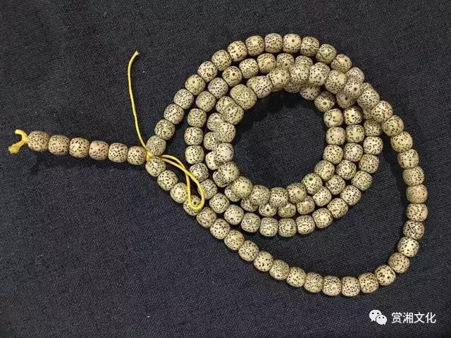 文玩珠串盘玩效果,文玩手串圆珠怎么加配饰