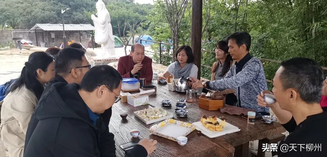 桐油山下同学情一中六载一世恩