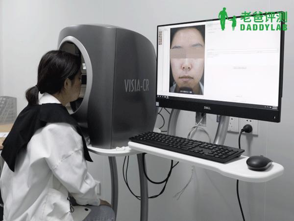 保湿遮瑕控油持久不脱妆,防晒隔离遮瑕三合一对皮肤有害