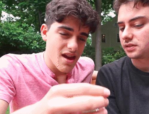 老外觉得茅台酒贵吗,老外觉得茅台好喝还是五粮液好喝