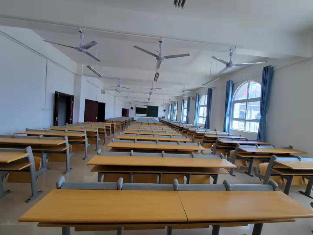 武汉外语外事学院新生,2022年武汉外语外事新生报到