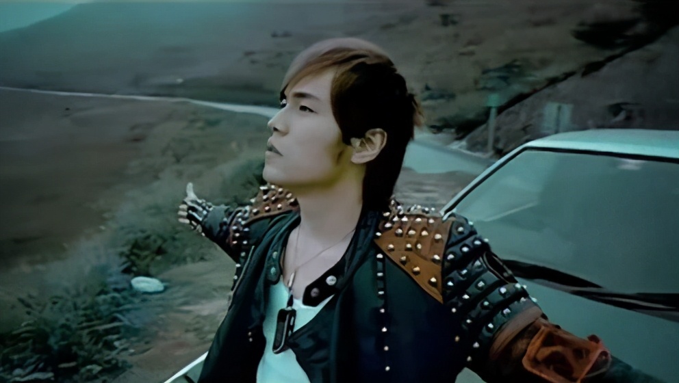 周杰伦哪首快歌大家都听不懂,周杰伦35首快歌融合成一首歌曲