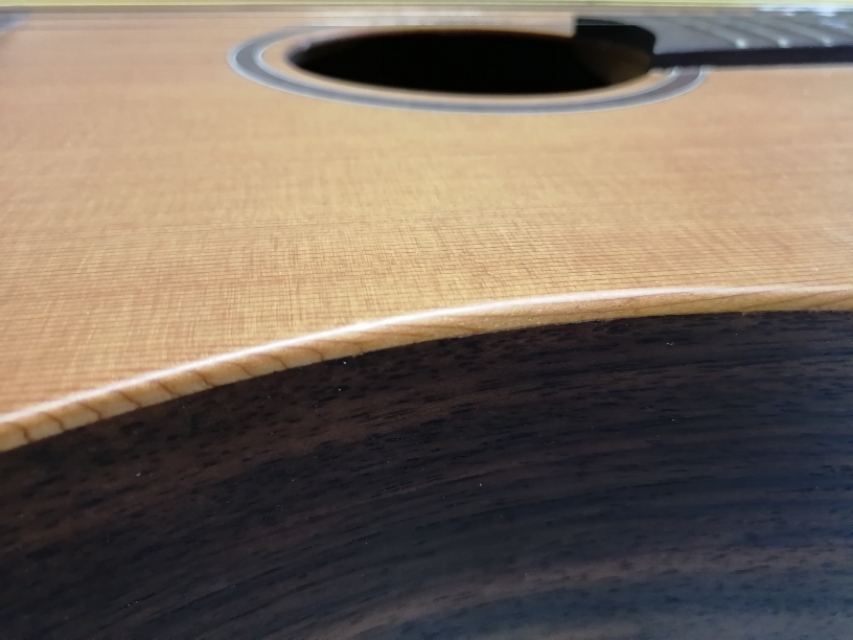 吉他板材分类及区别,吉他单面的好还是合板的好