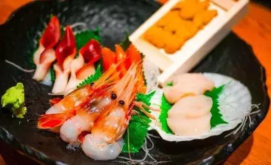 岛国万物皆可生吃理论：在日本生着吃的东西，超乎你的想象！