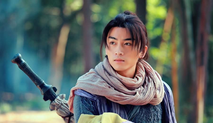 仿冒金庸小说名字,假冒金庸和梁羽生的2本武侠小说