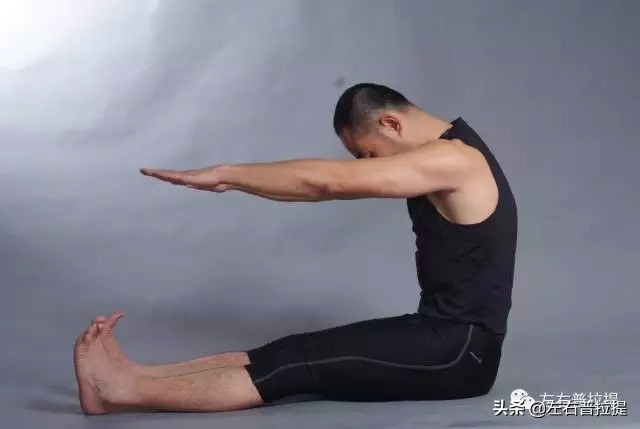 颈椎病有多要命这些事最伤颈椎,颈椎病三个动作自愈方法详解