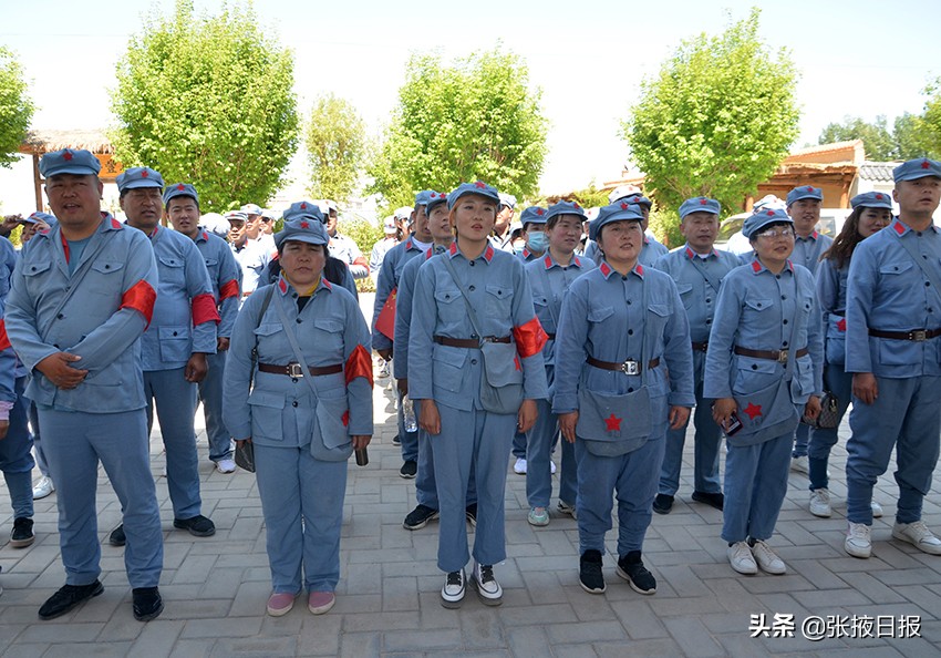 追寻红色记忆传承延安精神,追寻红色记忆传承红色精神开头