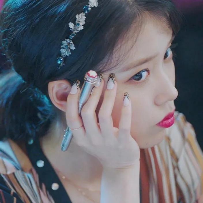 明星同款爱心气质高级轻奢耳饰,明星同款耳饰最好看的