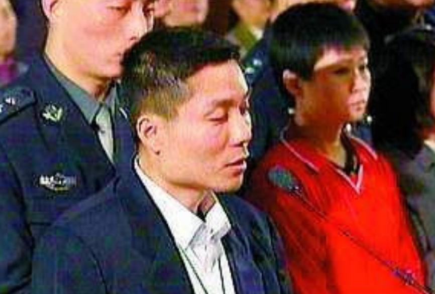 悍匪张君大案纪实,十大悍匪张君杀人案