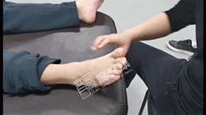 右足趾痛症是怎么引起的,第二足趾关节疼痛