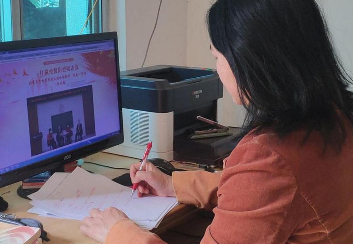 现实里的公务员,公务员临时工真实待遇