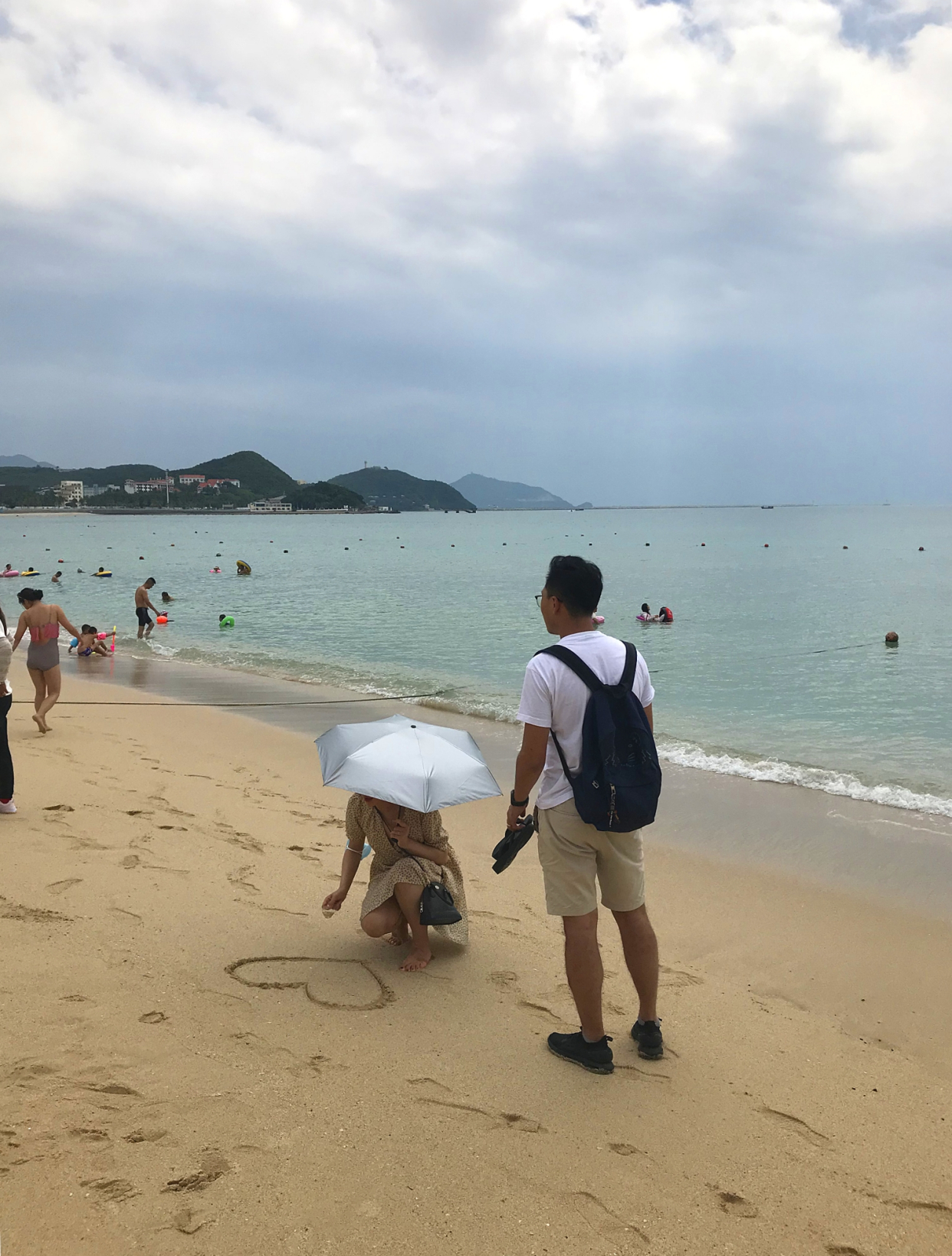 再次遇到鸡腿姑娘,偶遇鸡腿姑娘