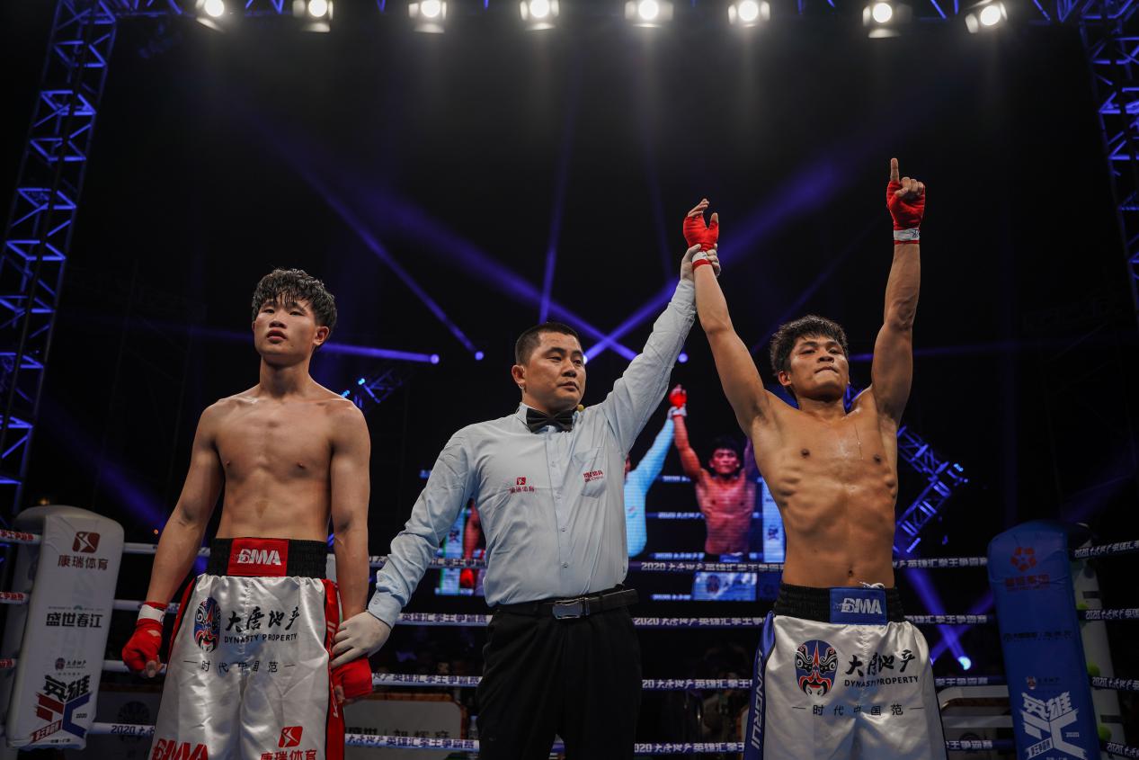 KO之夜！英雄汇拳王赛南宁站火爆落幕，本土新星李第成夺冠