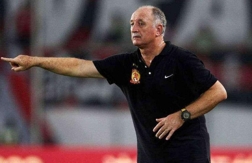 国足主帅赛后发布会,国足主帅发布会亮出态度