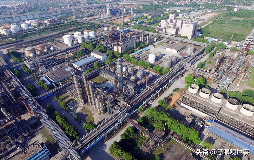 七十年代引进化肥,七十年代初期引进外资建立的项目