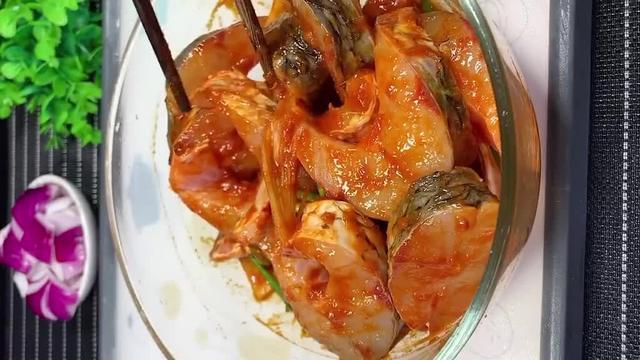 砂锅烧草鱼怎么炖简单又好吃,砂锅草鱼的简单家常做法视频