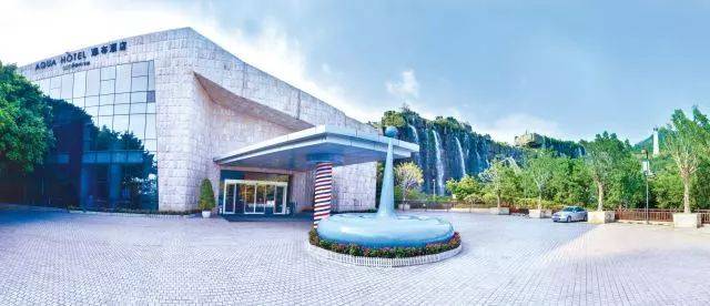 中秋去哪？住深圳东部华侨城+早餐无限次茶溪大侠谷+华兴寺仅1188