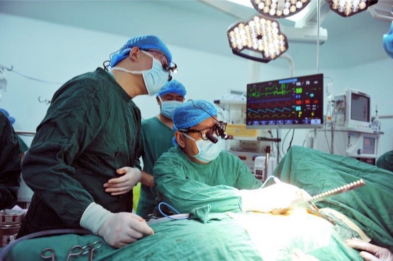 一位台湾医生的大陆义诊足迹,省级专家义诊走进基层医院