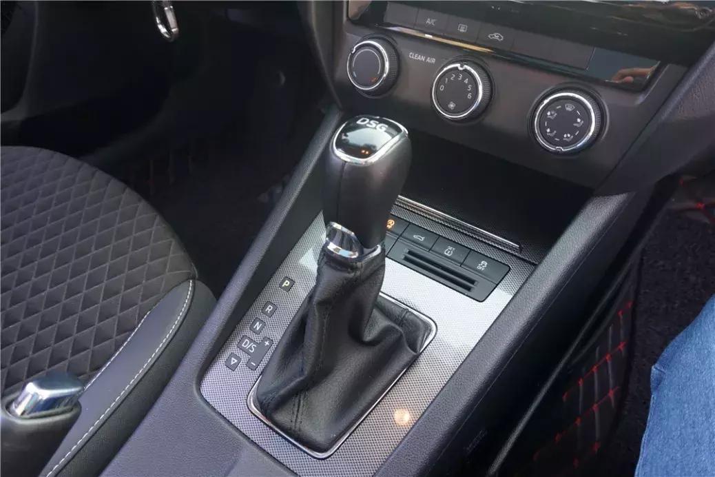 明锐旅行版2018款,瓦罐车明锐二手车推荐10万