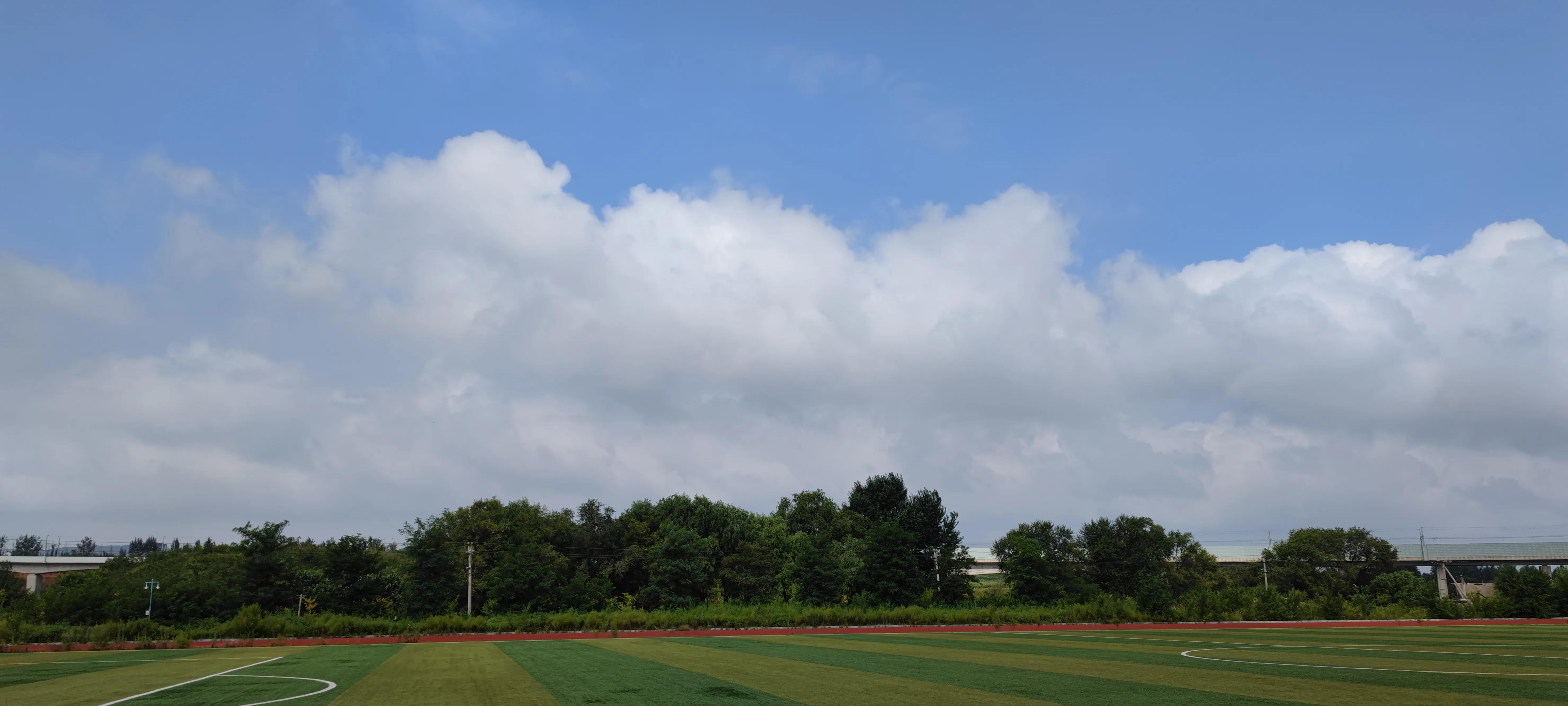 普湾体育场票务,普湾体育场站