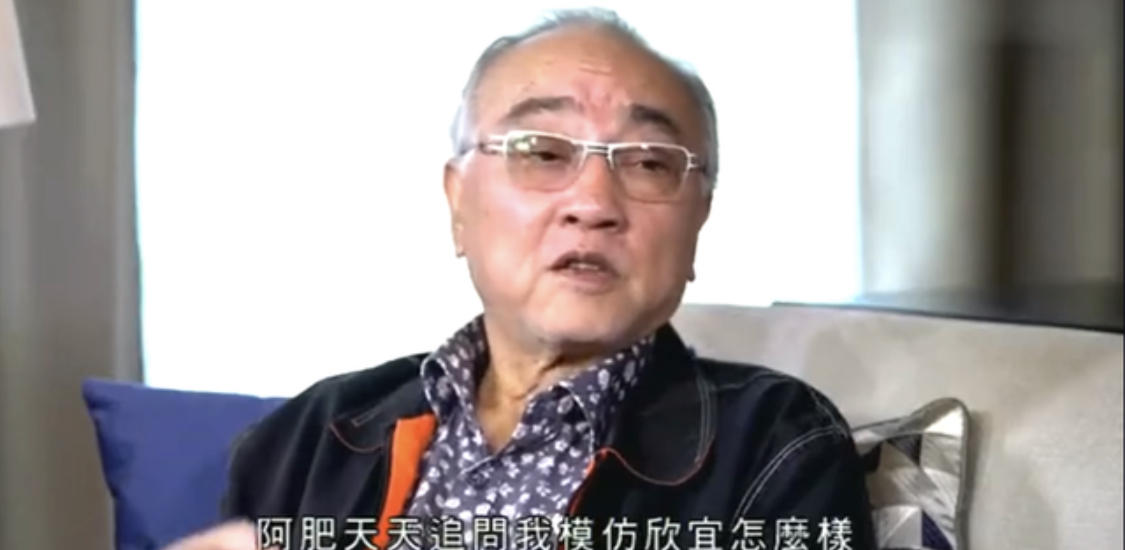 周润发与卢海鹏颁奖,卢海鹏与周润发