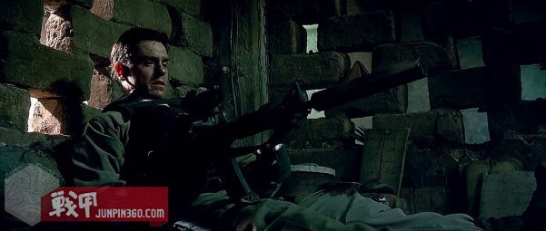 美国黑鹰战机坠落视频,黑鹰坠落最震撼视频