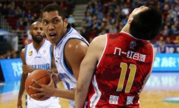 八村塁圆梦NBA，“赤木刚宪”居然是黑人！我们的混血球员去哪了