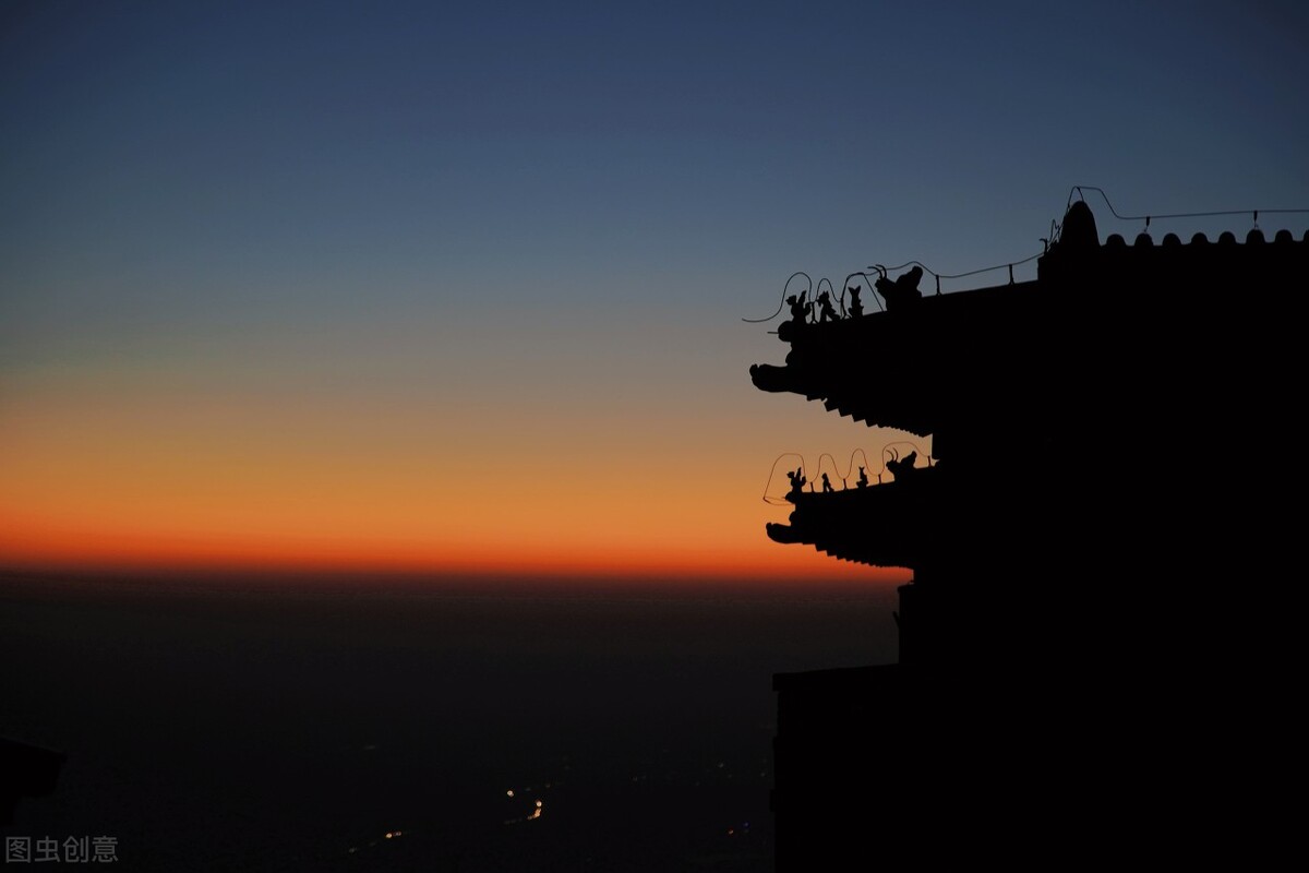 登上泰山极顶看日出,泰山极顶完整版