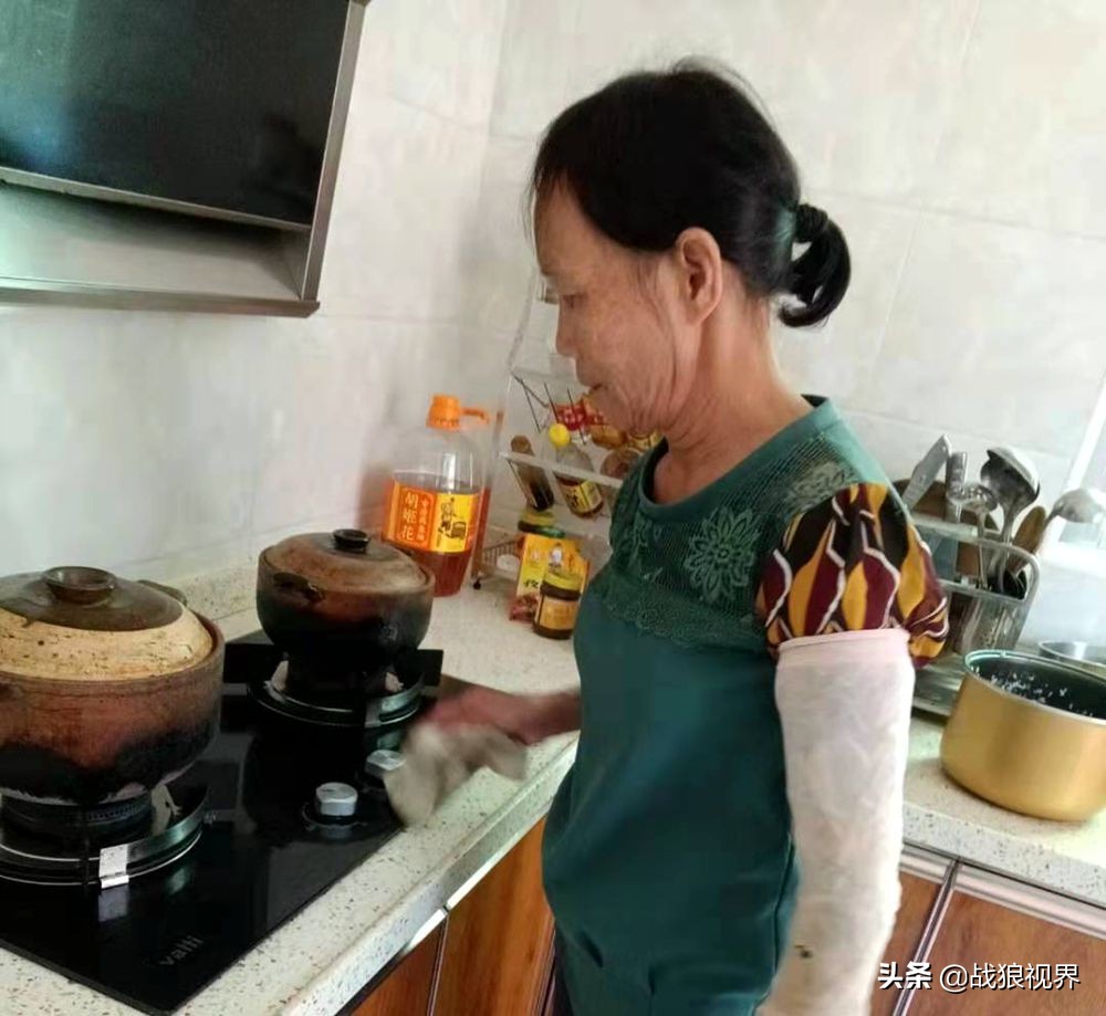 男童骨髓移植,男童捐骨髓救姐姐