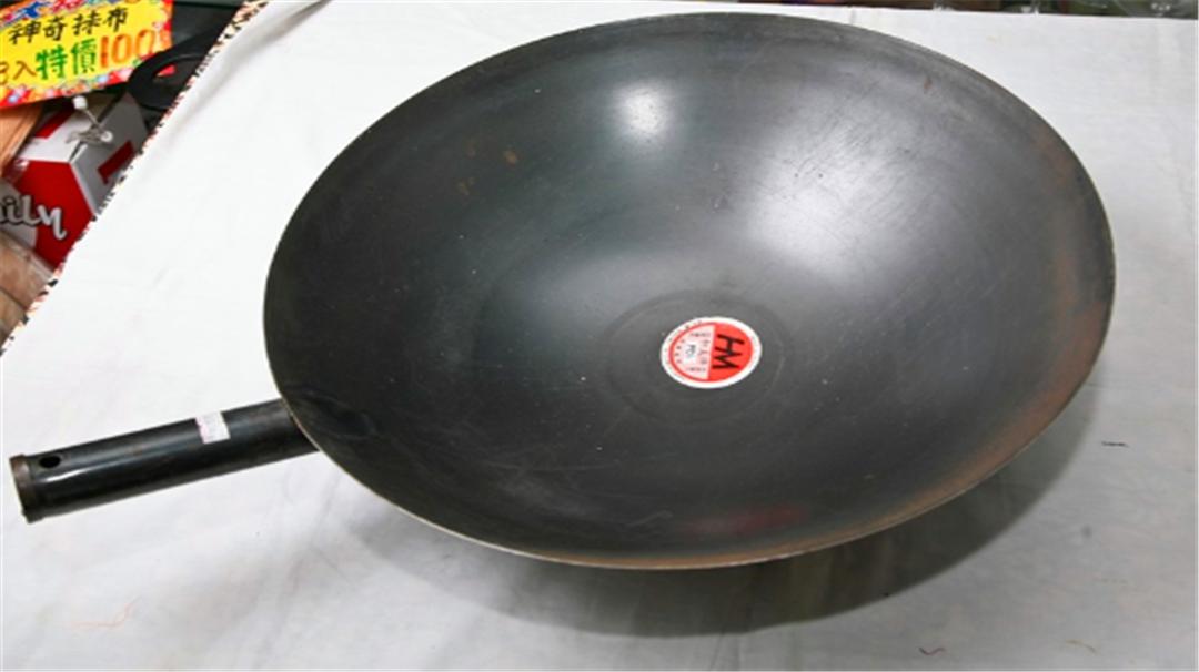 怎样选一口炒菜的好锅,怎样选择炒菜不糊锅的锅