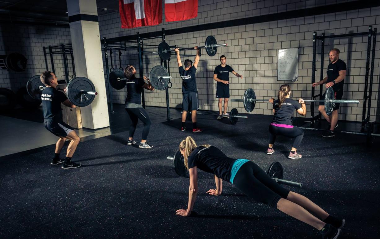 健身一个星期不练肌肉就会退化吗,每周只健身一次有用吗