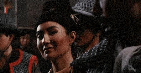 林青霞和关之琳真人,成龙关之琳林青霞合演的电影