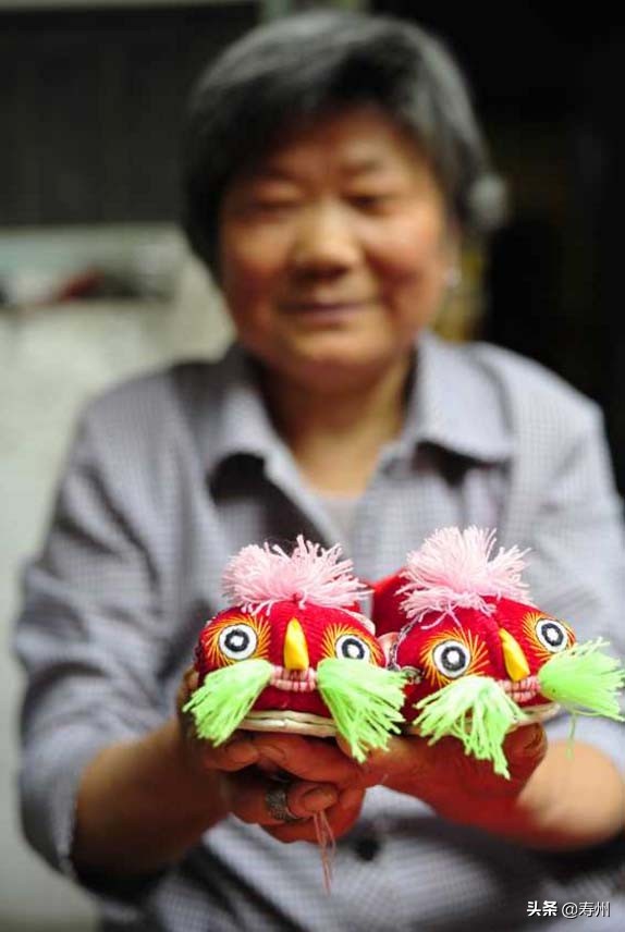 安徽寿县：香包粽子虎头鞋端午习俗蕴古城