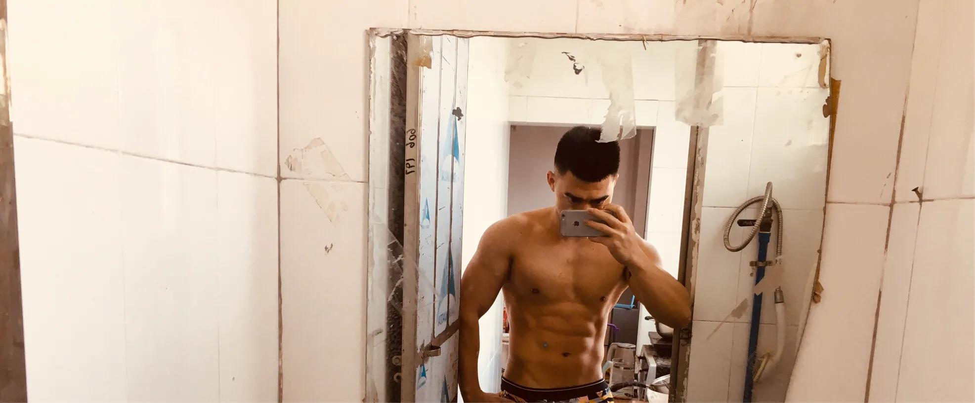 有人是不是怎么练都练不出腹肌,可能自己永远都练不出腹肌