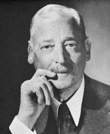 非洲首富从0到1260亿的财富神话,他的财富积累主要靠“4个字”