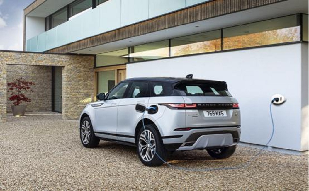 青睐极光颜值超高,畏惧极光空间不足?换个动力总成,变香了吗?