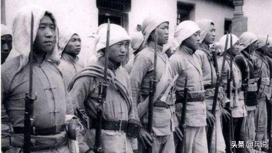 县大队遭日军精准袭击，酒馆女老板供出秘密：侦察班长是奸细