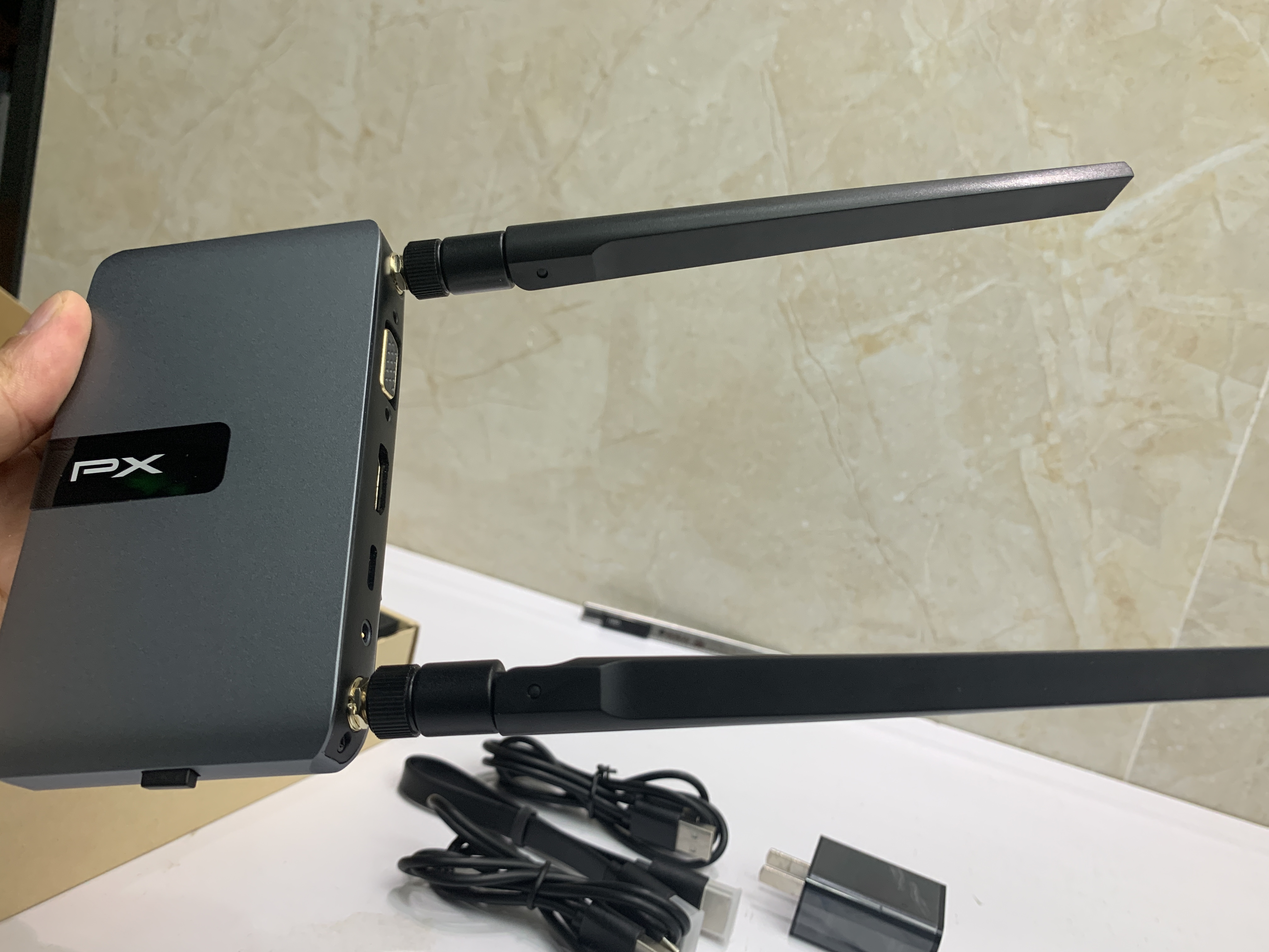 没有hdmi的投影仪怎么连接屏幕,投影仪可以不用hdmi线无线连接吗