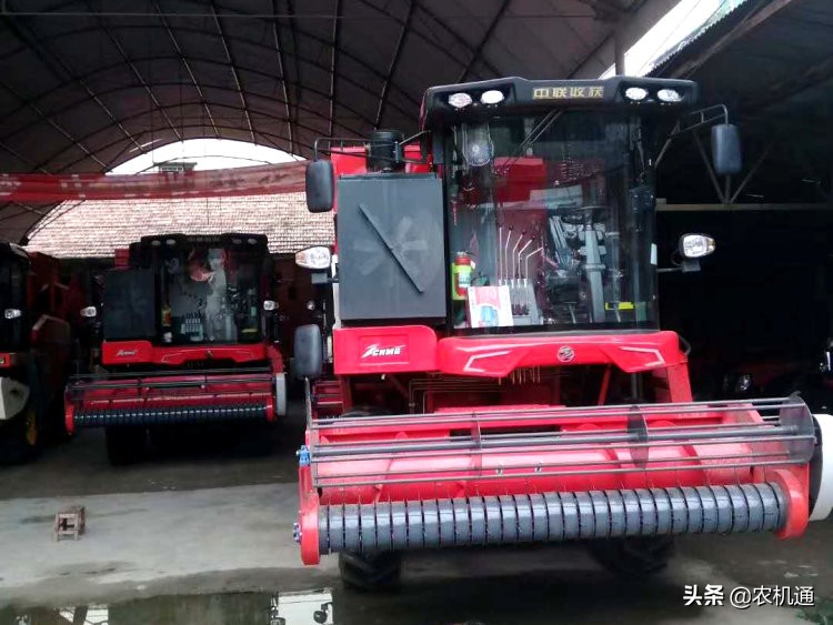 最先进的花生收获机,最先进花生挖掘收获机