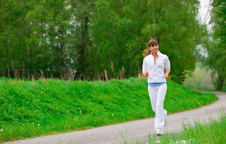 马拉松三个小时怎么跑,三小时跑完半马怎么训练