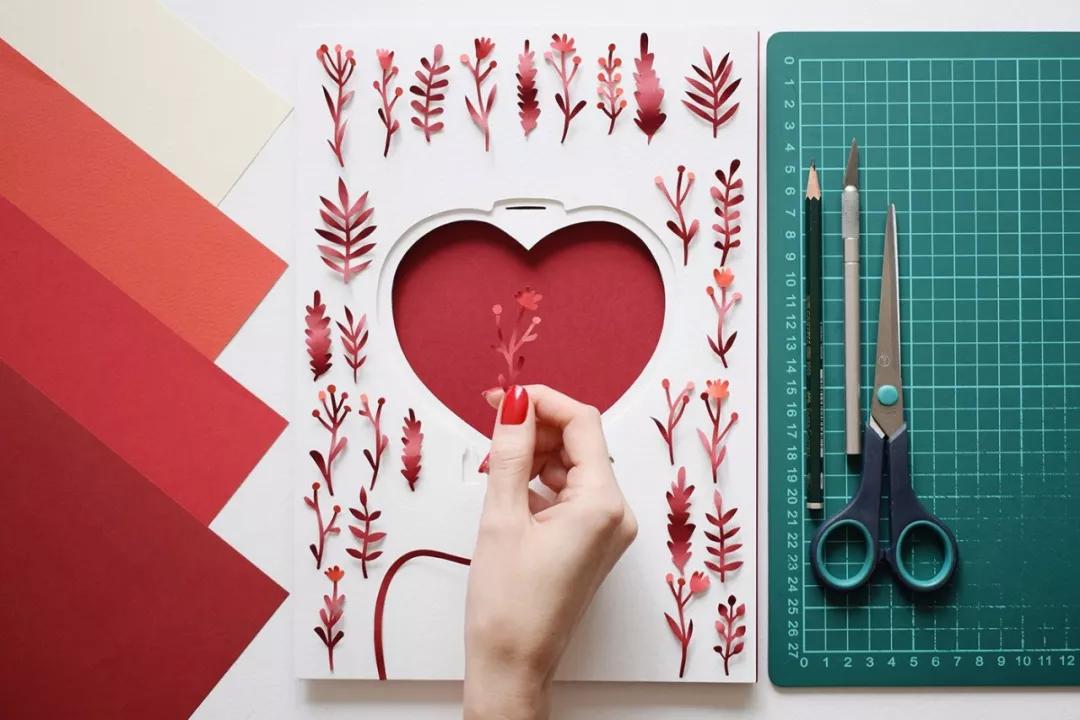 又好看又好玩的手工剪纸教程,剪纸手工教程复杂立体感强