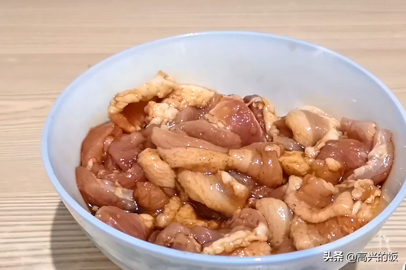 亲自下厨炒几道家常菜美味又卫生,引爆食欲的四道家常菜简单又好吃