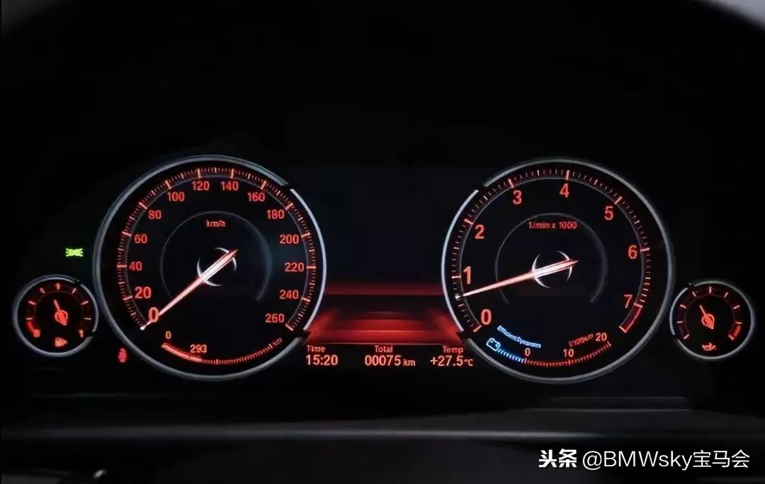 5系停车熄火怎么断电,5系停车按p挡自动熄火