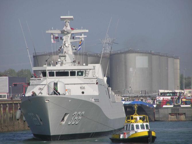 本土宣布进入紧急状态，美国也不闲着？强迫南海国家取消中国订单